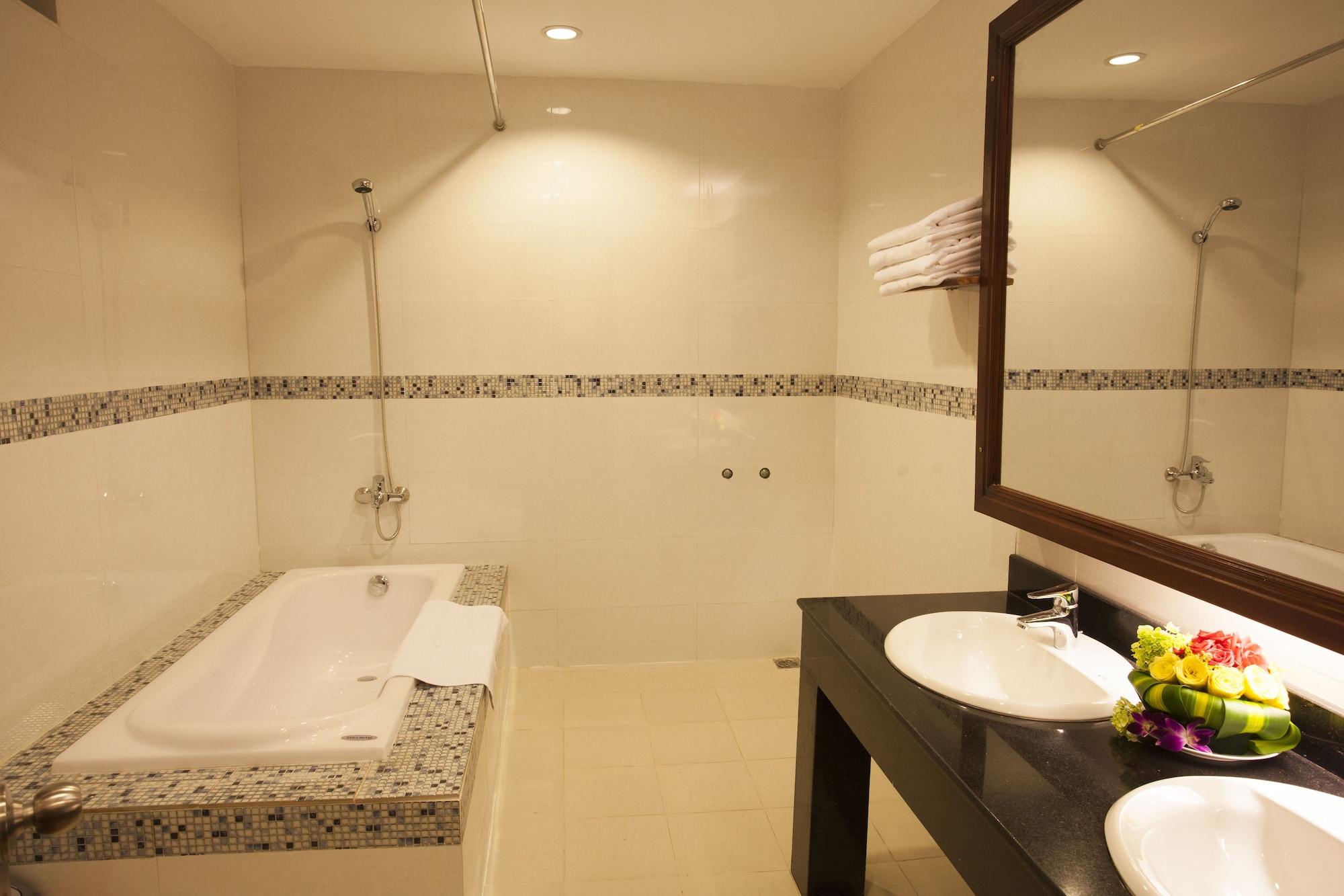 Anh Dao Mekong 2 Hotel Can Tho Exterior foto